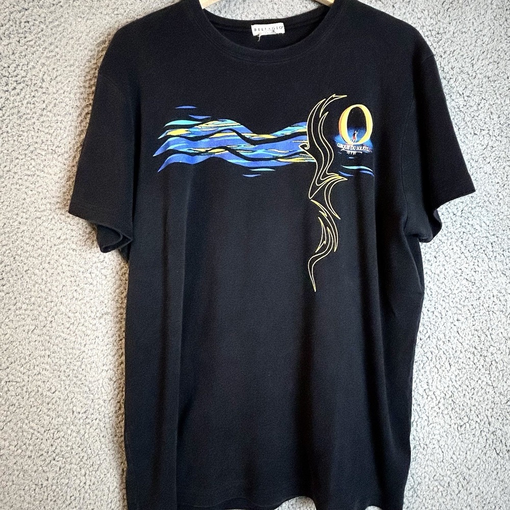 Cirque Du Soleil Short Sleeve T Shirt Bellagio Size XL Graphic Tribal Design